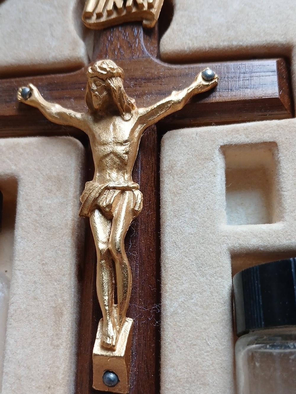 Traveling Mass And Last Rites Kit - Picture 14 of 15